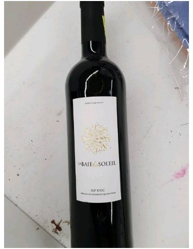 VIN ROUGE  MERLOT BAIE DU SOLEIL 750ML