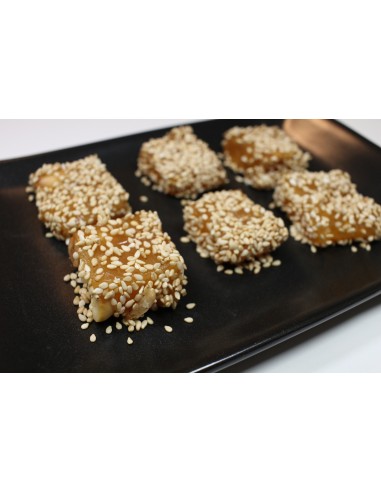 NOUGAT MOU NGUYEN THANH 900G